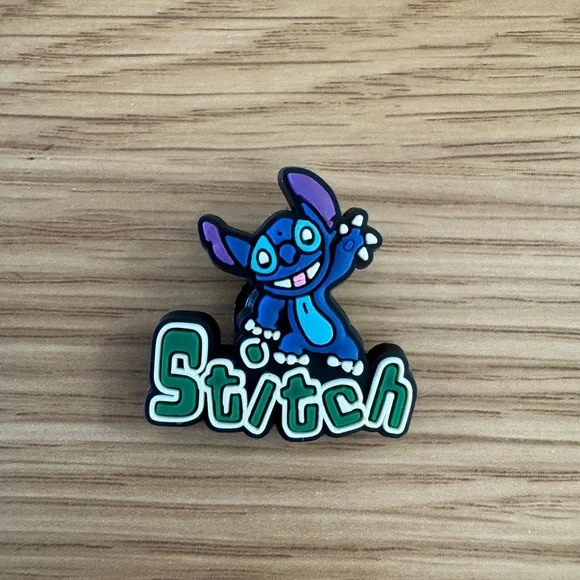 Stitch Assorted Shoe Charms Set - Picture 8 of 13